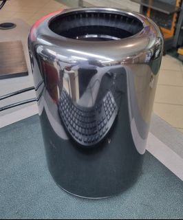 (Category: ) located in . Submitted by tech_laptops.sg (Listing ID 1377975767, Image 1). Description: .