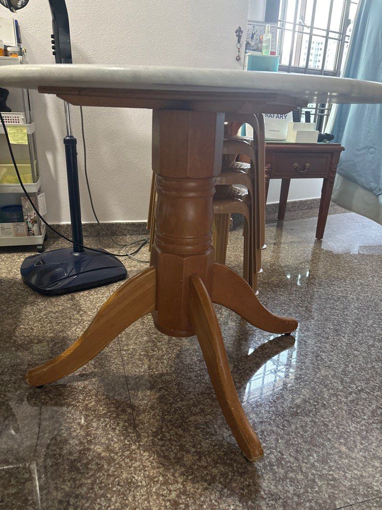 Marble table (Category: Tables & Sets) located in Singapore. Submitted by tanjh (Listing ID 1378044333, Image 3). Description: 90cm in diameter 75cm in height Negotiable for fast deal Arrange own delivery .