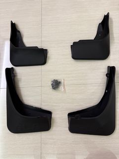 (Category: ) located in . Submitted by Verise (Listing ID 1378099684, Image 1). Description: .