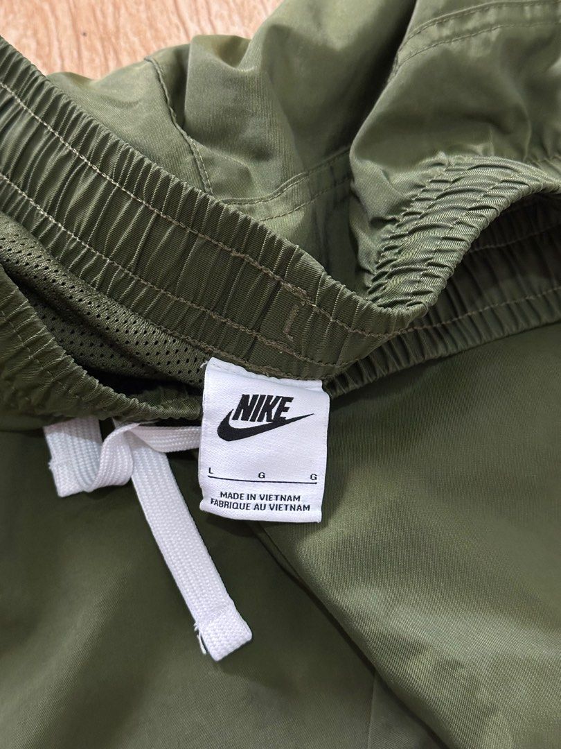 NIKE Mens Woven Shorts (Category: Shorts) located in Marikina City. Submitted by thriftythreadsco (Listing ID 1378093788, Image 3). Description: 🛍️ Used a couple of times with so much care, but no flaws. Can still pass as new. ✨ Guaranteed authentic. 📸 Actual color may vary slightly due to lighting. 🔍 Flaws, if any, are clearly stated in the description. 🤓 RFS: Decluttering hubby’s closet.