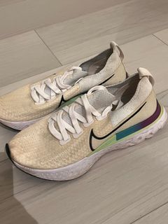 (Category: ) located in . Submitted by shopshopshooop (Listing ID 1378123957, Image 1). Description: .