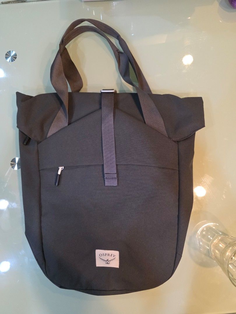 Osprey Arcane Tote Pack Stonewash Black Tote Bag Backpack (Category: Backpacks) located in Manila. Submitted by rychris34 (Listing ID 1378091292, Image 1). Description: Selling a slightly used Osprey Arcane Tote Pack. Guaranteed authentic and used only once. Comes with original tags. Guaranteed authentic and color is labeled as Stonewash Black but looks more like dark gray. Guaranteed no defects and all zippers are working. SRP here is 7,990 peso