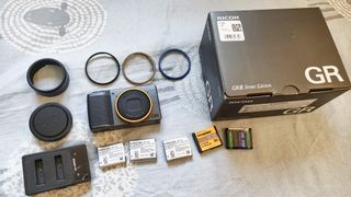 （分類：）位於 。 由 khkenny2 提交（商品編號 1378043292，圖片 1）。簡介： 。