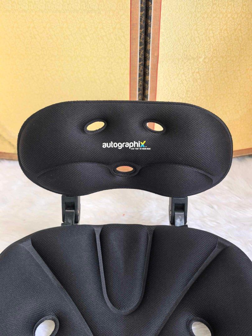 S-Back Posture Correcting Chair (Category: Braces, Support & Protection) located in Valenzuela. Submitted by mimasujapansurplus (Listing ID 1378014885, Image 3). Description: 📢 AVAILABLE ‼️ 𝑺-𝑩𝒂𝒄𝒌 𝑷𝒐𝒓𝒕𝒂𝒃𝒍𝒆 𝑷𝒐𝒔𝒕𝒖𝒓𝒆 𝑪𝒐𝒓𝒓𝒆𝒄𝒕𝒊𝒏𝒈 𝑪𝒉𝒂𝒊𝒓 ✨ ✅ Up to 120kg weight capacity ✅ Suitable for adults ✅ Can be used on hard floor or chairs ✅ Expect minimal signs of usage ✅ In excellent condition ✅ Color: Black 🏷️ ₱500 only ✨ 📍 