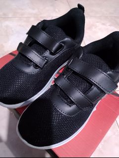 (Kategori: ) berada di . Dikirim oleh sischa_21 (ID iklan 1377978010, Gambar 1). Deskripsi: .