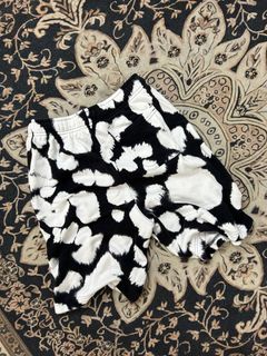 (Category: ) located in . Submitted by comfy.addict (Listing ID 1378111822, Image 1). Description: .