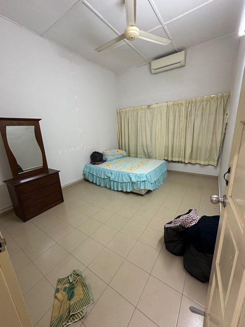 Single Storey Housing For sell - Pekan Baru Teluk Intan, Property, For ...