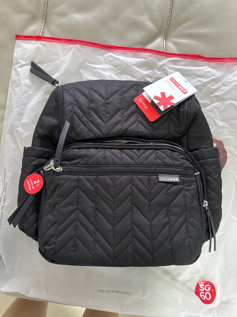 Skip Hop Backpack Diaper Bag - Black (Category: Diaper Bags & Wetbags) located in Singapore. Submitted by cheapmoving.sale (Listing ID 1377478217, Image 2). Description: Brand new in plastic .