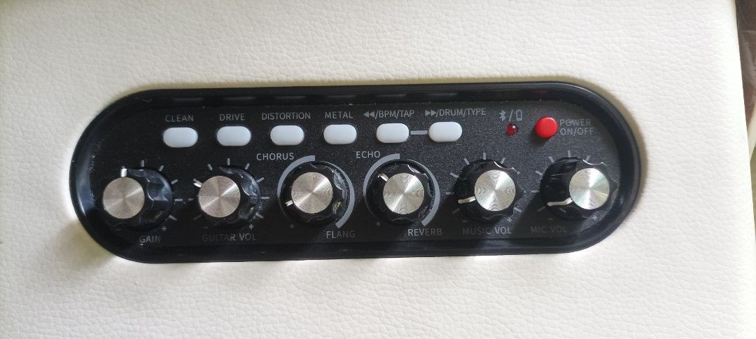 SQOE S4 Guitar Mini Amplifier (Category: Soundbars, Speakers & Amplifiers) located in Rizal. Submitted by bmbrondial (Listing ID 1378051804, Image 3). Description: ◆ 10W output power ◆ Support OTG live broadcast, internal recording ◆ Clean sound, overload, distortion, heavy metal, chorus, flange, reverb, echo, play a variety of effects ◆ Guitar input interface, microphone input interface ◆ Can connect to Bluetooth ◆ S4 APP download.