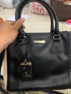 (Kategori: ) berada di . Dikirim oleh preloved.murah. (ID iklan 1377974612, Gambar 1). Deskripsi: .
