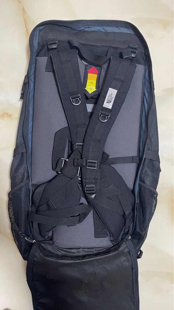 luggage backpack osprey Amazon.com : Osprey Sojourn 28"/80L Wheeled Travel Backpack with Harness,  Black : Sports & Outdoors