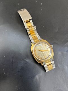 （分類：）位於 。 由 watchlee 提交（商品編號 1377950909，圖片 1）。簡介： 。