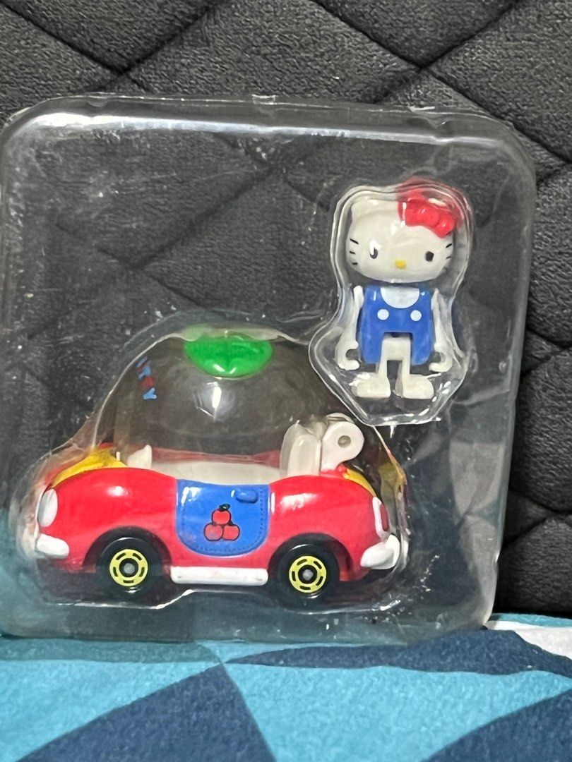 Tomy hello kitty apple car (Category: Vehicle & Diecast Models) located in Las Pinas. Submitted by marblestoys (Listing ID 1378112694, Image 1). Description: Payment via bpi / bdo / gcash / PayPal Pay as you order Shipping fee shouldered by buyer Via flash / j&t / LBC/ Grab / lalamove Meet up: BFRV Las Piñas Crossposted .