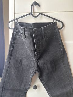(Category: ) located in . Submitted by hi_elle (Listing ID 1377974343, Image 1). Description: .