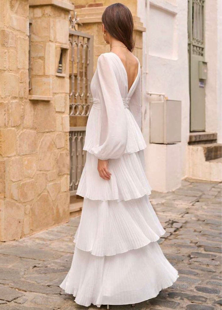 White Wedding Prep Dress in size Small (Category: Dresses) located in Manila. Submitted by shopmelove (Listing ID 1378104925, Image 2). Description: White Wedding Prep Dress in size Small Enchnt Spring/Summer Romantic Women’s Holiday White Deep V Neck Lantern Sleeve Layered Ruffle Hem Dress,Sweet&Elegant Outfit For Sweet Date Night &Wedding Guest Dress Women &Holiday & Graduation Dress&Daily Commuting&Vacation&Garden Parties & Concert Outfit Wome
