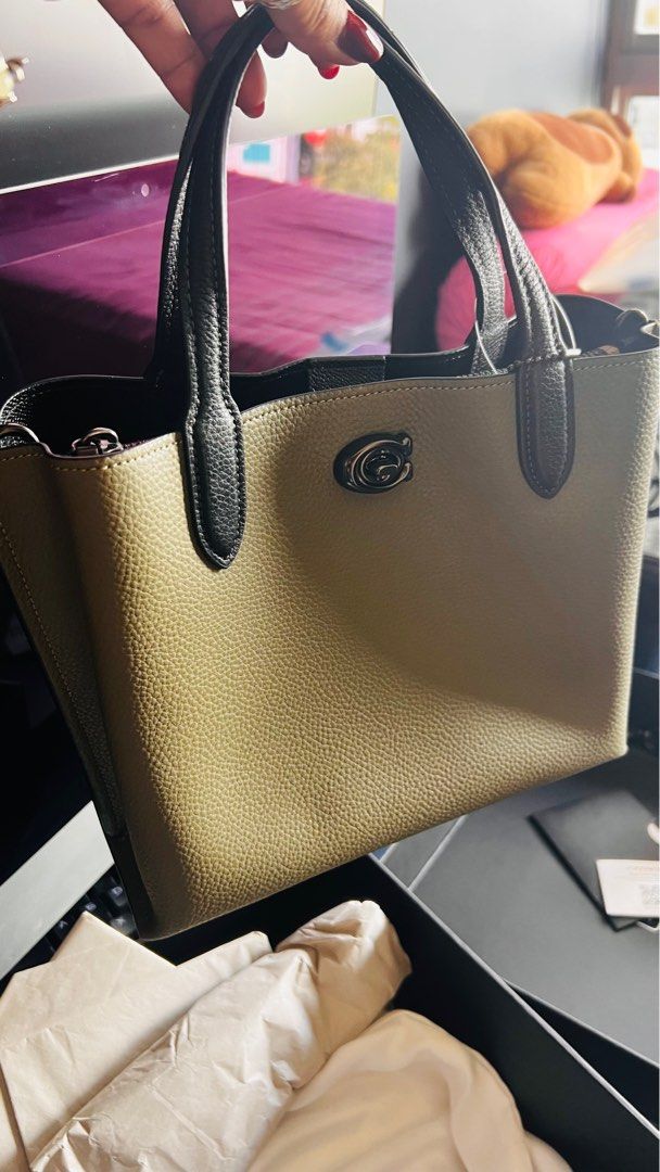 Willow Tote 24 – Colourblock with Signature Canvas Interior