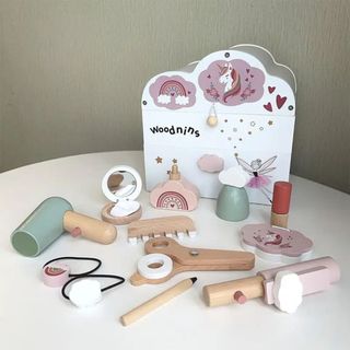 (Category: ) located in . Submitted by babycloset.sg (Listing ID 1378034805, Image 1). Description: .
