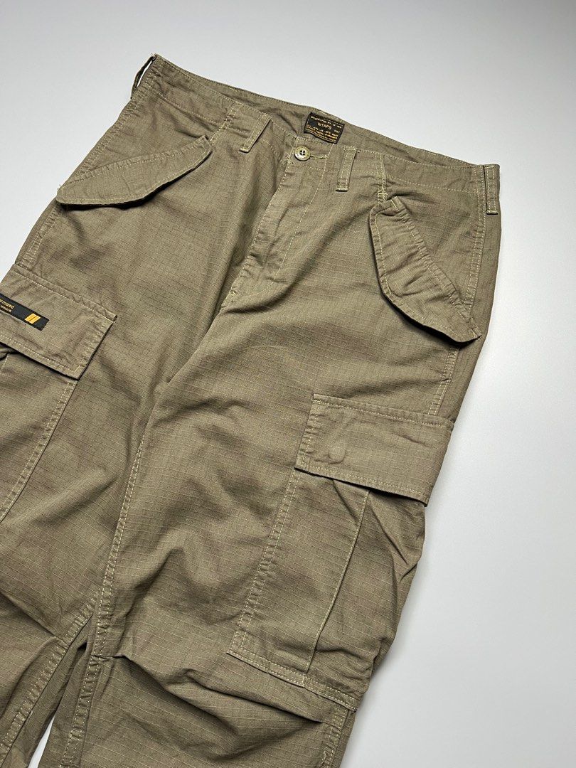WTAPS - Jungle Ripstop Cargo - Pants (Category: Chinos) located in Manila. Submitted by japon_rose (Listing ID 1378119487, Image 2). Description: FOR SALE: Mens/ WTAPS - Jungle Ripstop Cargo - Pants Size: 2 Mens Length: 42 Waist: 32 Knee: 9.5 Leg Opening: 8.5 Front Rise: 12 Back Rise: 14 9.5/10 Overall Condition In Excellent Condition No issues or flaws •₱ 1,300.00 FREE SHIPPING •Manila meet up for checking •Open for COD around Metro Manila •J&T 