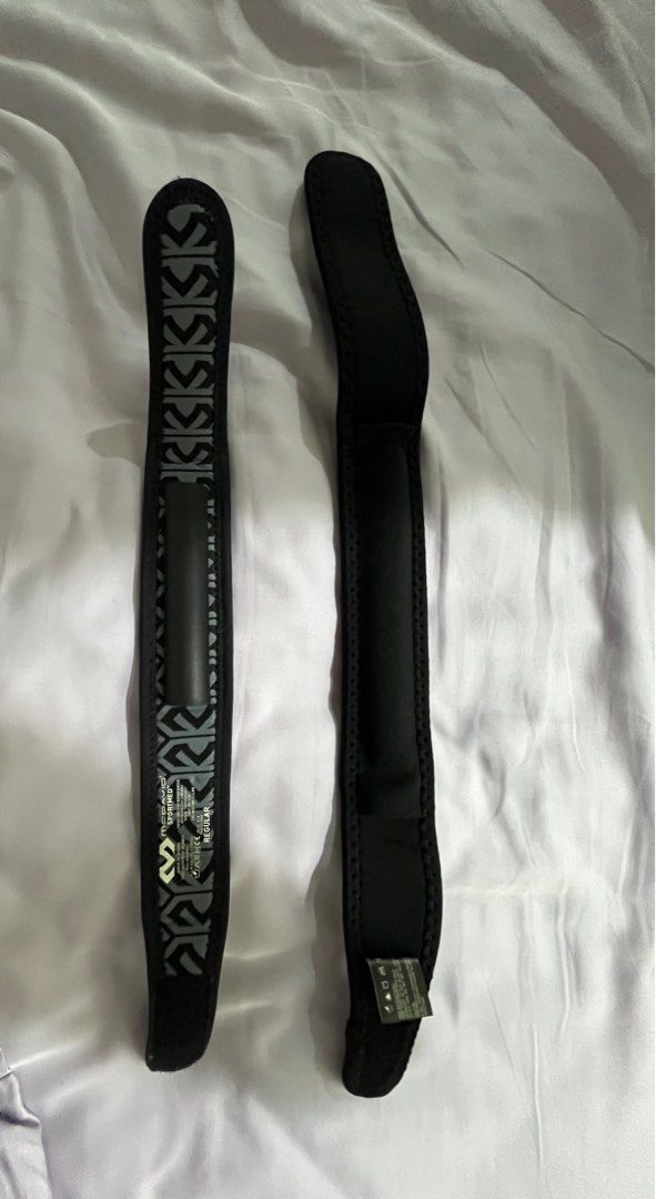 2 pcs Authentic Mcdavid and Muller knee support (Category: Braces, Support & Protection) located in Cabangan. Submitted by therare1 (Listing ID 1379797039, Image 2). Description: Original. Good condition. Nego.