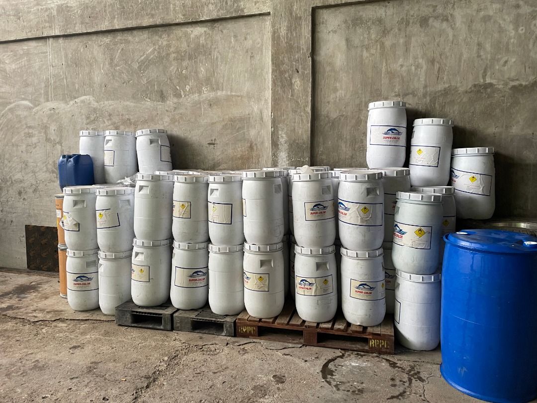 40L drum plastic (Category: Industrial Equipment) located in Marikina City. Submitted by persabeso67036 (Listing ID 1379798321, Image 1). Description: Used 40L plastic container .