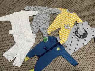 (Category: ) located in . Submitted by trendytreasure4u (Listing ID 1379723023, Image 1). Description: .