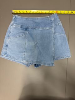（分類：）位於 。 由 bbmoon99 提交（商品編號 1379902580，圖片 1）。簡介： 。