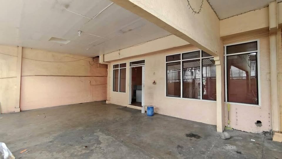(Category: ) located in . Submitted by regent.estatedevelopment (Listing ID 1379872532, Image 1). Description: .