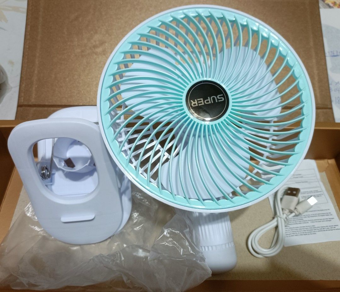 由 guoh123 (刊登 ID 1379740913，圖片 3) 提交，位於 新北市 (New Taipei) 的 多功能風扇 (類別：風扇)，說明：。