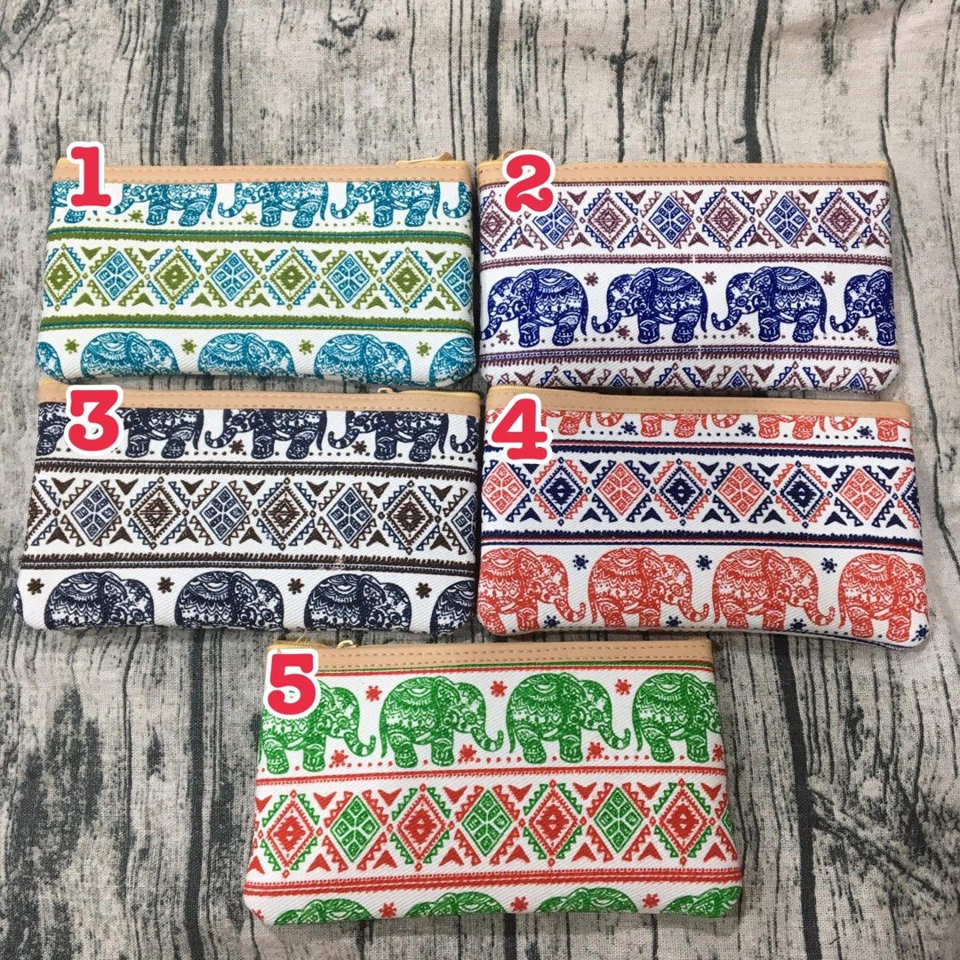 由 xiapa (刊登 ID 1379801411，圖片 2) 提交，位於 台中市 (Taichung) 的 泰國🇹🇭必買紀念品-大象手拿收納包 (類別：居家改善及收納用品)，說明： $55/個 泰國必敗產品 非常受觀光客歡迎 本人真的質感很好喔 尺寸18*10公分。