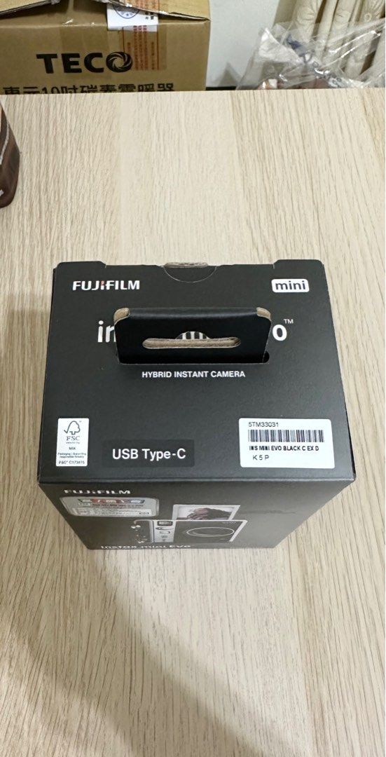 由 eason_212 (刊登 ID 1379839519，圖片 2) 提交，位於 桃園市 (Taoyuan) 的 全新 Fujifilm 富士 instax mini EVO 現貨 (類別：相機)，說明：2025 7/ 3 購入 原包裝還沒拆封過。