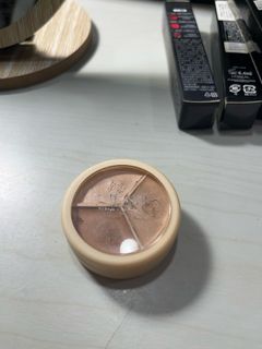 由 mikeeee0926 (刊登 ID 1379896010，圖片 1) 提交，位於 的 (類別：)，說明：。