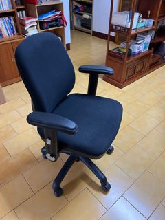 由 a8092720003 (刊登 ID 1379761851，圖片 1) 提交，位於 的 (類別：)，說明：。