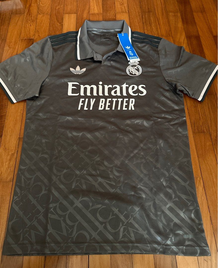 Adidas Real Madrid Third Jersey (Category: Activewear) located in Singapore. Submitted by mercury01 (Listing ID 1379799607, Image 1). Description: Letting go Brand new Adidas Real Madrid jersey with tags. Size M 100% authentic, bought from adidas store RTP: $115.