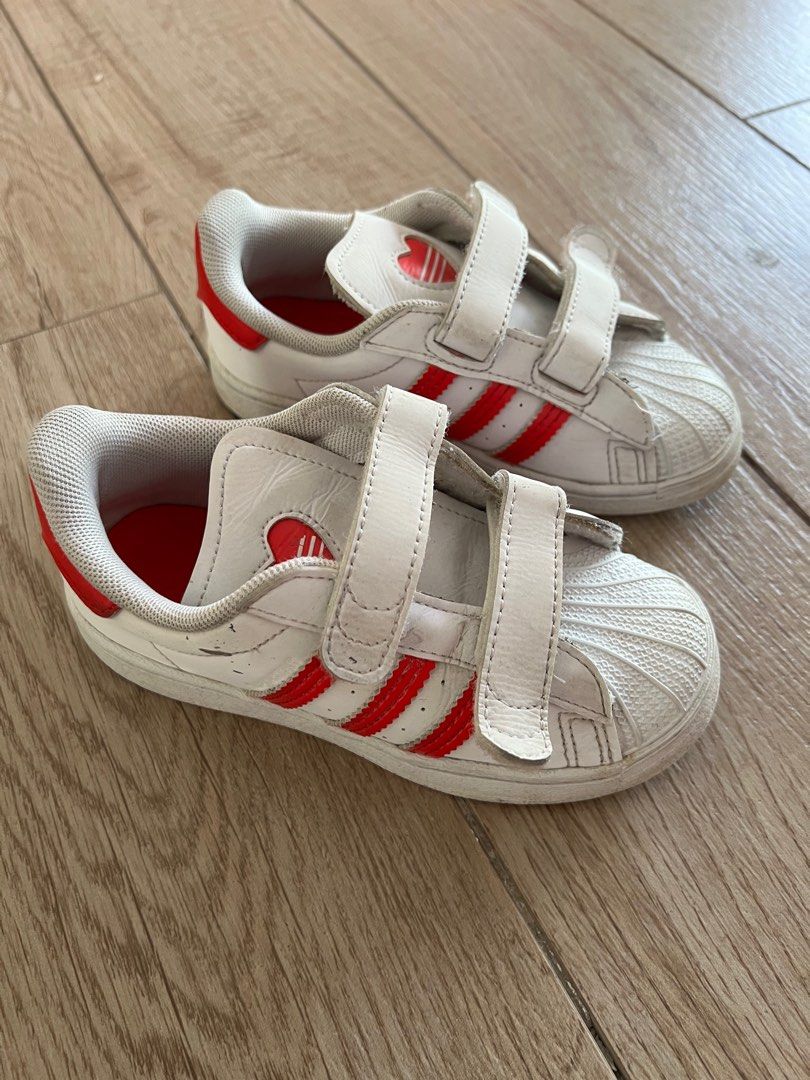 Adidas shoes for 3 yo (Category: Babies & Kids Fashion) located in Makati City. Submitted by stufffromkim (Listing ID 1379798019, Image 1). Description: As is, no issues. With box.