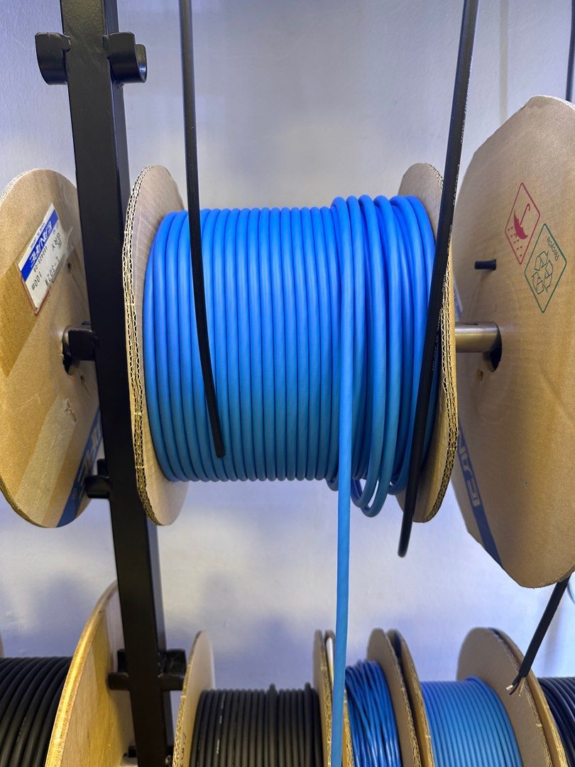 Canare with Neutrik AES CABLE 1.5m (Category: Other Audio Equipment) located in Singapore. Submitted by asusmusic (Listing ID 1379754560, Image 2). Description: 1.5m Canare AES/EBU cables with Neutrik black shell, gold contact with blue cable sleeving wrong purchase hence the resale.