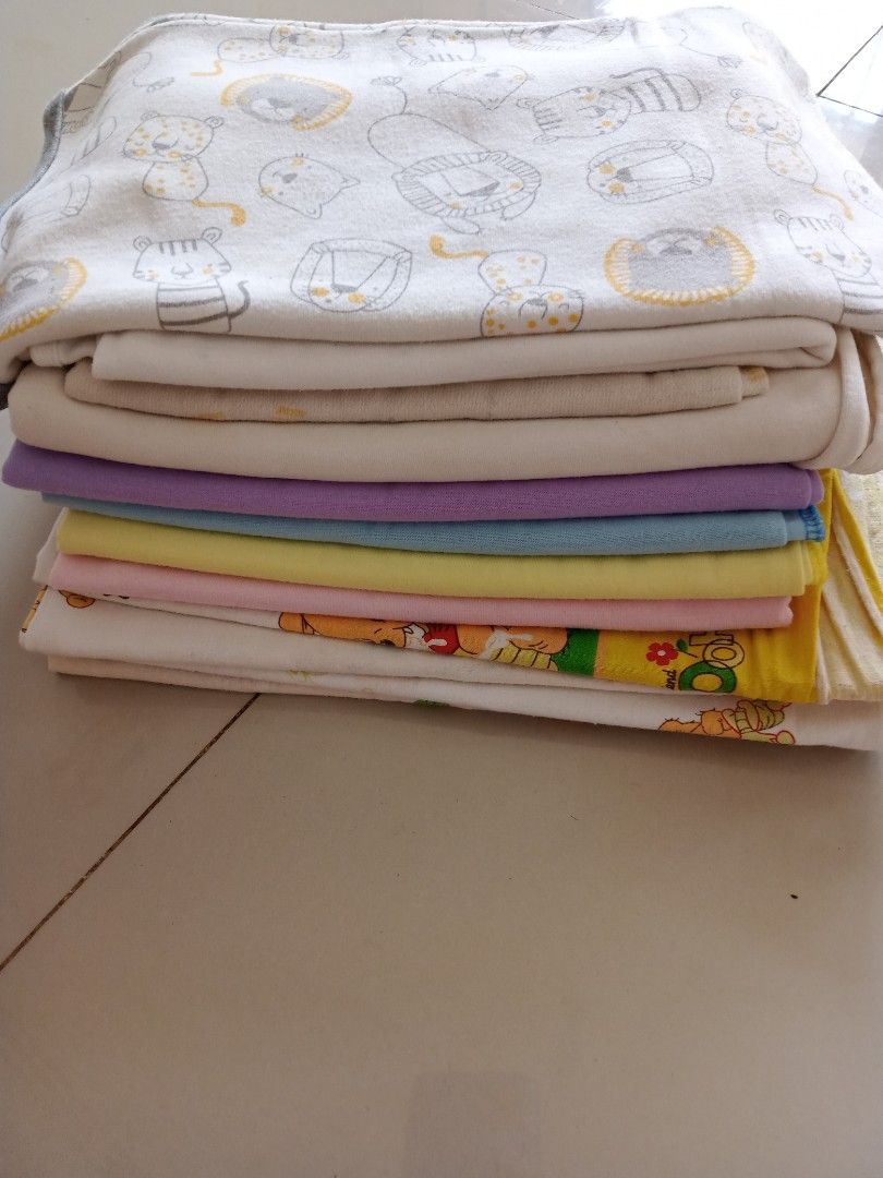 Bedong (Kategori: Orang Tua, Bayi & Anak - Lainnya) berada di Bandung. Dikirim oleh rindsecond (ID iklan 1379817697, Gambar 1). Deskripsi: take all 12 pc.