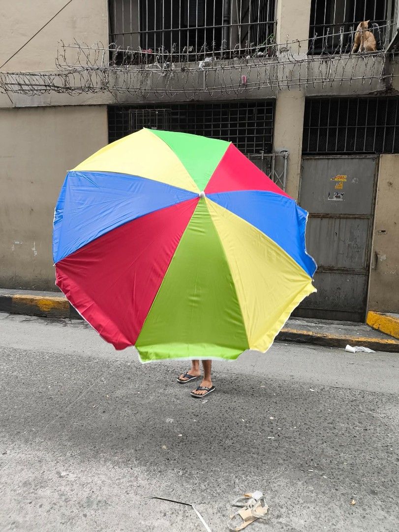 Big umbrella 45" (Category: Umbrellas) located in Manila. Submitted by asstditems (Listing ID 1379820522, Image 1). Description: 45 inches.