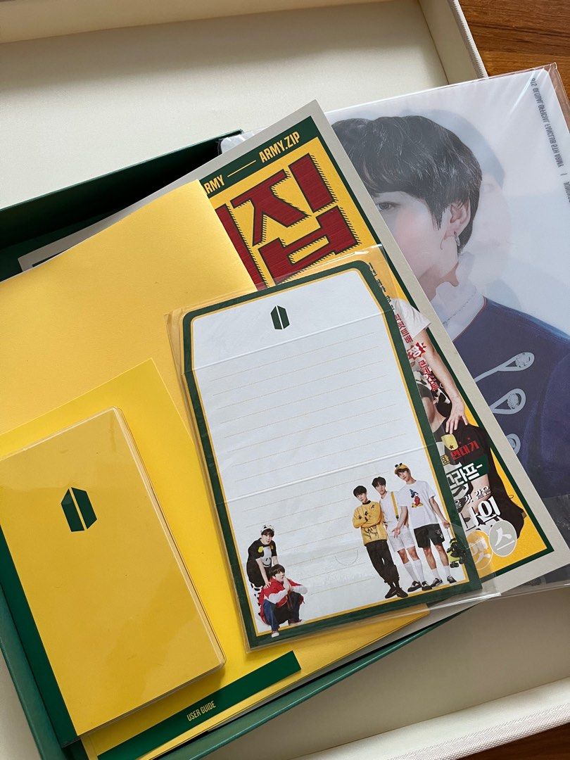 BTS 5期 ARMY ZIP MEMBERSHIP KIT BTS ARMY Official Membership Kit (5th term), Hobbies & Toys