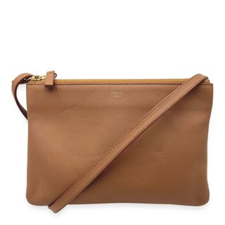 (Category: ) located in . Submitted by carousellluxury (Listing ID 1379821433, Image 1). Description: .