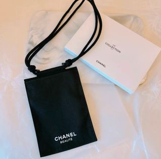 ❤️正品保證❤️Chanel beauty贈送品 passport 袋64186672314626110
