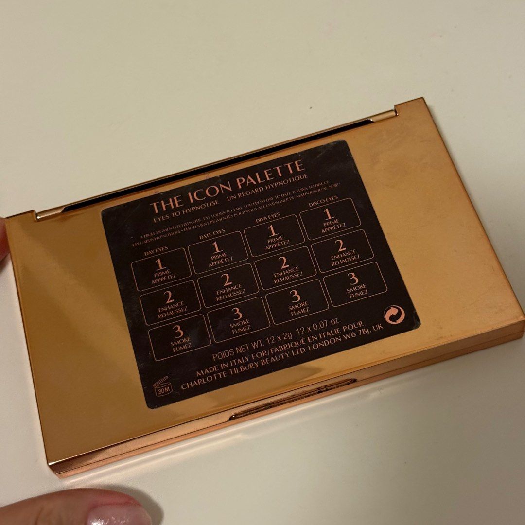 由 bubblesmania (刊登 ID 1379883961，圖片 3) 提交，位於 台北市 (Taipei) 的 Charlotte Tilbury 眼影盤 (類別：化妝品)，說明：。