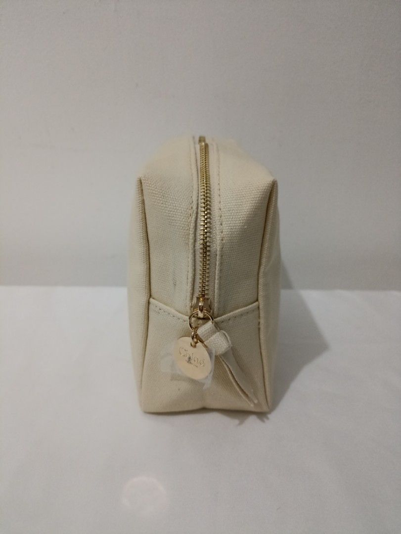 Chloe Parfum Complimentary VIP Pouch (Category: Purses & Pouches) located in Kabacan. Submitted by prelovedbags.ph (Listing ID 1379847974, Image 3). Description: Brand New. Canvas material. Minimal signs of storage only.
