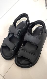 （分類：）位於 。 由 yyk_____ 提交（商品編號 1379838162，圖片 1）。簡介： 。