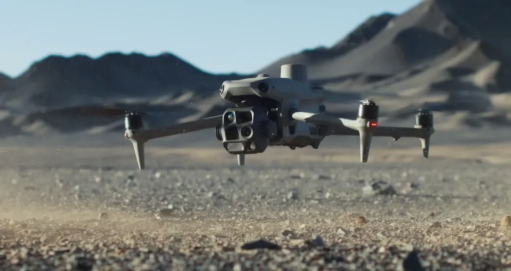DJI ENTERPRISE Matrice 4 Series - Matrice 4E - Flagship Intelligent ...