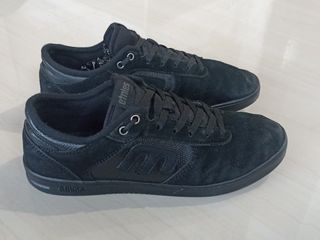 (Kategori: ) berada di . Dikirim oleh sepatuku_st0re2 (ID iklan 1379732567, Gambar 1). Deskripsi: .