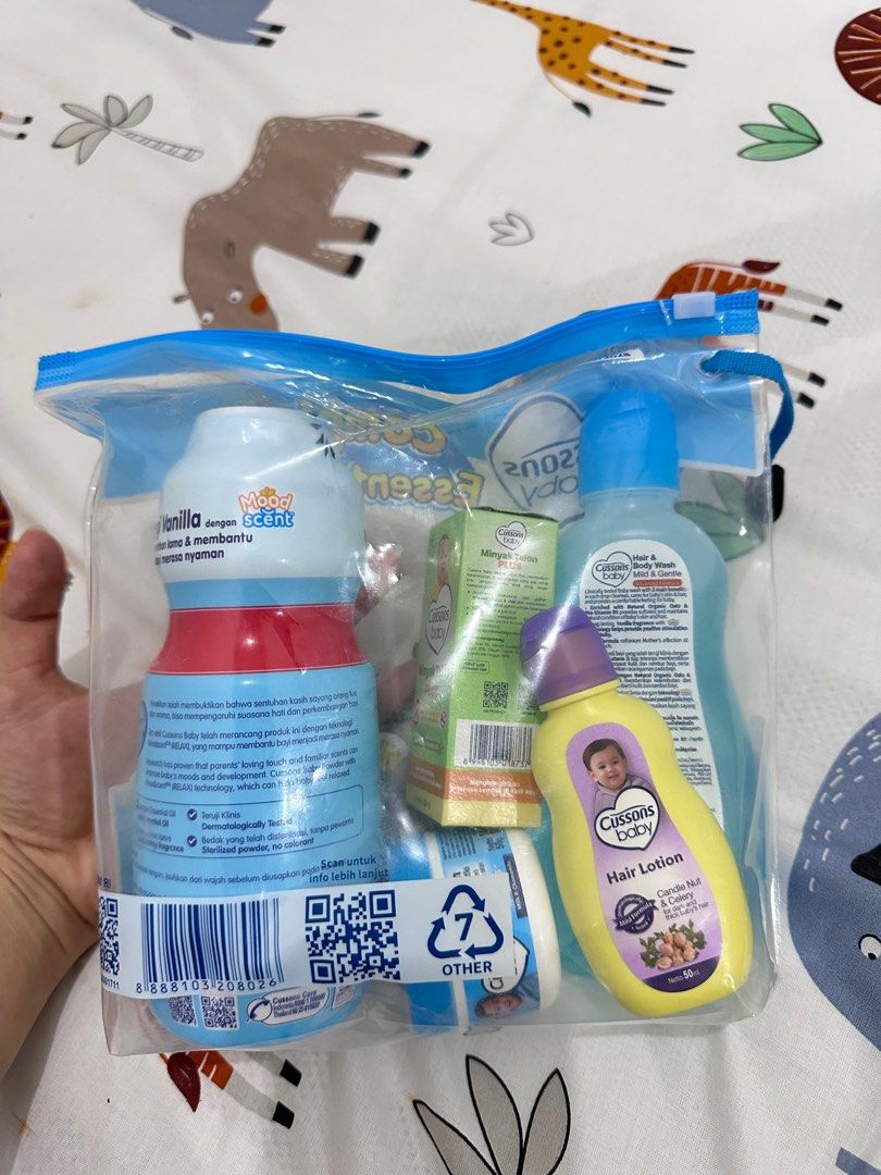 Ex kado (Kategori: Orang Tua, Bayi & Anak - Lainnya) berada di Jakarta Pusat. Dikirim oleh Preloved13 (ID iklan 1379827727, Gambar 2). Deskripsi: Ex kado untuk baju setelan panjang anak 2-3th free kaos dalam 3pcs 50rb Cussion baby set 40 new.