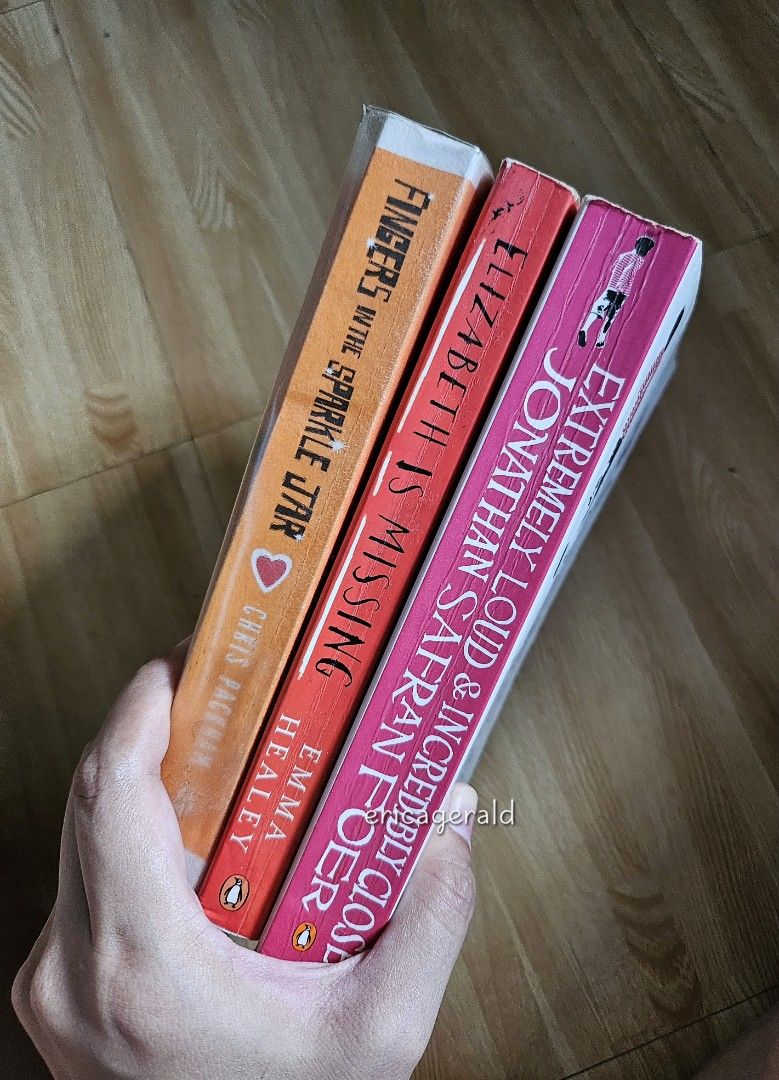 Elizabeth is Missing, Fingers in the Sparkle Jar (Category: Storybooks) located in Muntinlupa City. Submitted by eericagerald (Listing ID 1379790258, Image 1). Description: 180 each sold : Extremely Loud & Incredibly Close Pm for more pictures RFS : downsizing library Location : Muntinlupa City Shipping : Jnt/ Lalamove SF Shouldered by buyer.