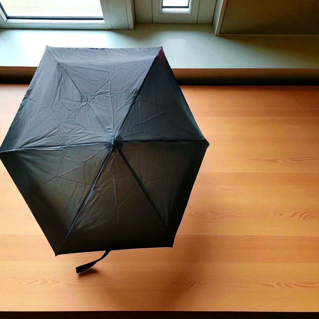 Folding umbrella japan surplus (Category: Umbrellas) located in Quezon City. Submitted by plantcorner (Listing ID 1379834507, Image 1). Description: .