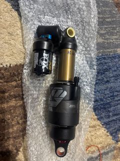 (Category: ) located in . Submitted by aver.industries (Listing ID 1379908111, Image 1). Description: .