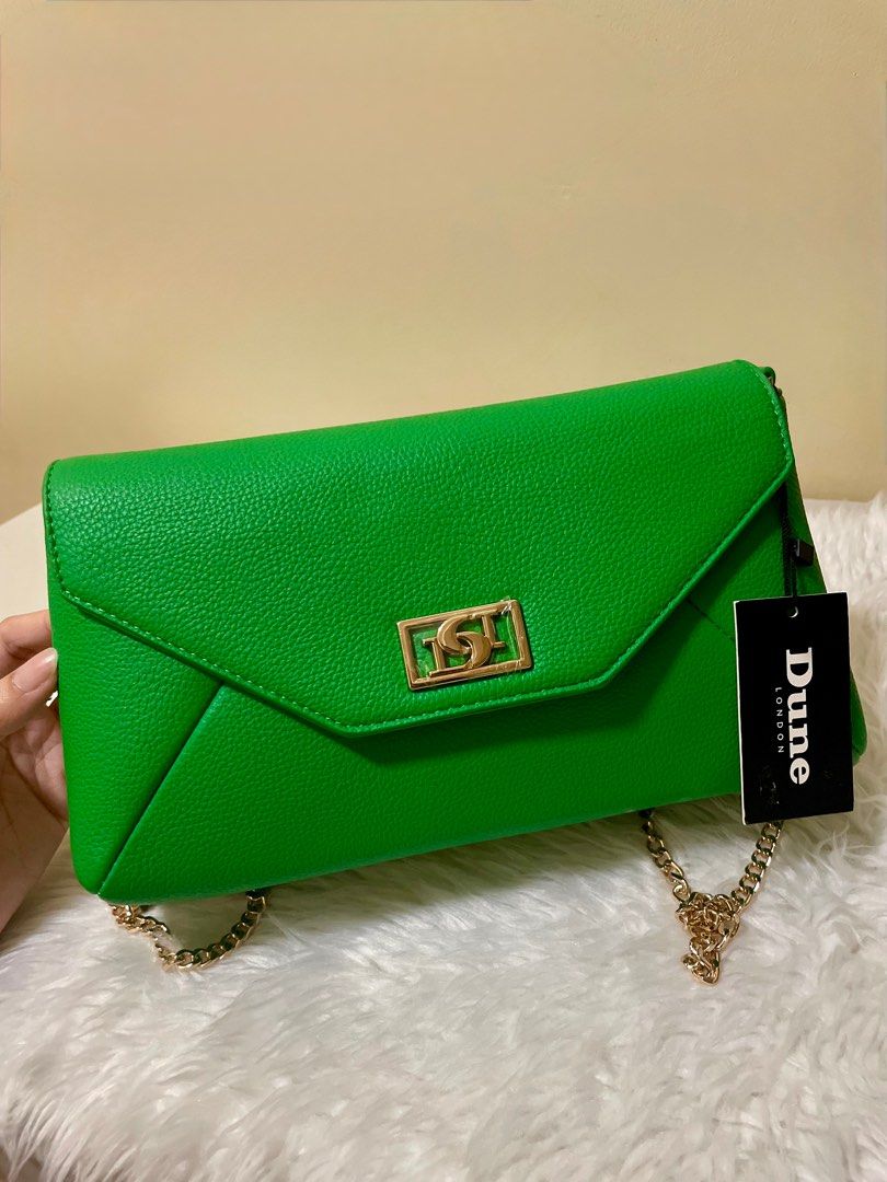 Green Body Bag Dune Bag (Category: Luxury Bags & Wallets) located in Las Pinas. Submitted by soignejewelryph (Listing ID 1379862188, Image 2). Description: Brand new green body bag with tag.